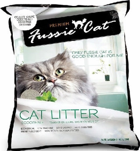Fussie Cat Unscented Scoopable Bentonite Cat Litter 10L kitten supplies kitten toys kitten food kitten litter box kitten bed