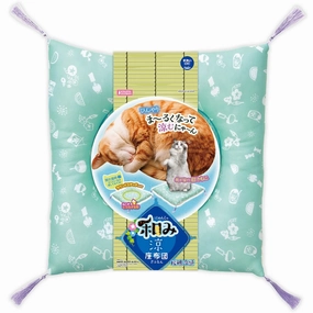 Marukan Nyanko's Cooling Comfort Cushion Cat Bed cat leash cat bowtie cat hat cat bandana cat costume